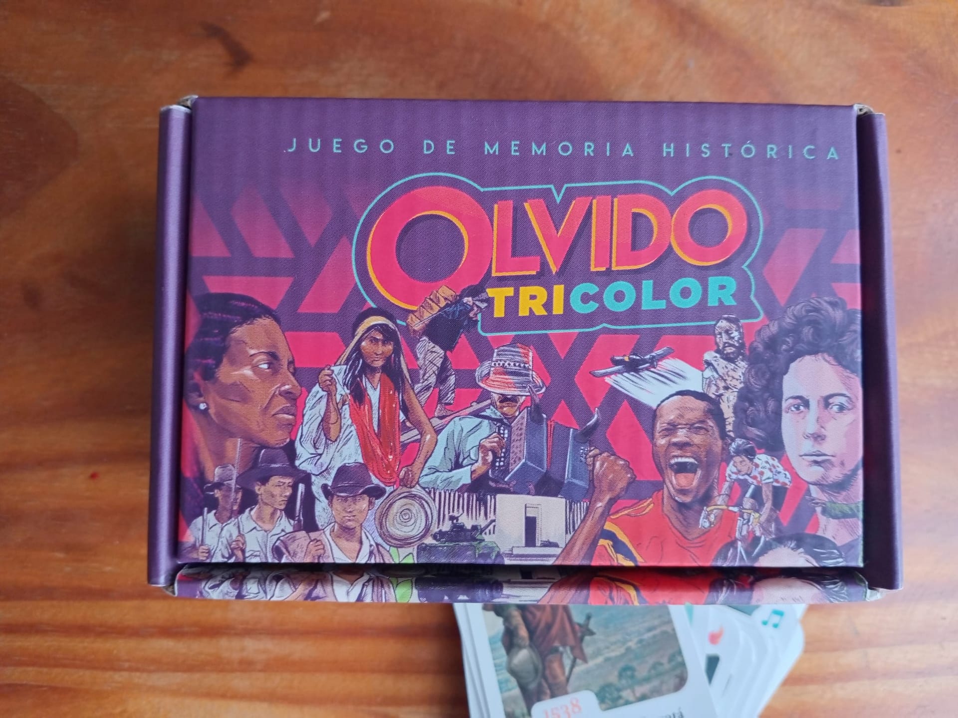 Olvido Tricolor